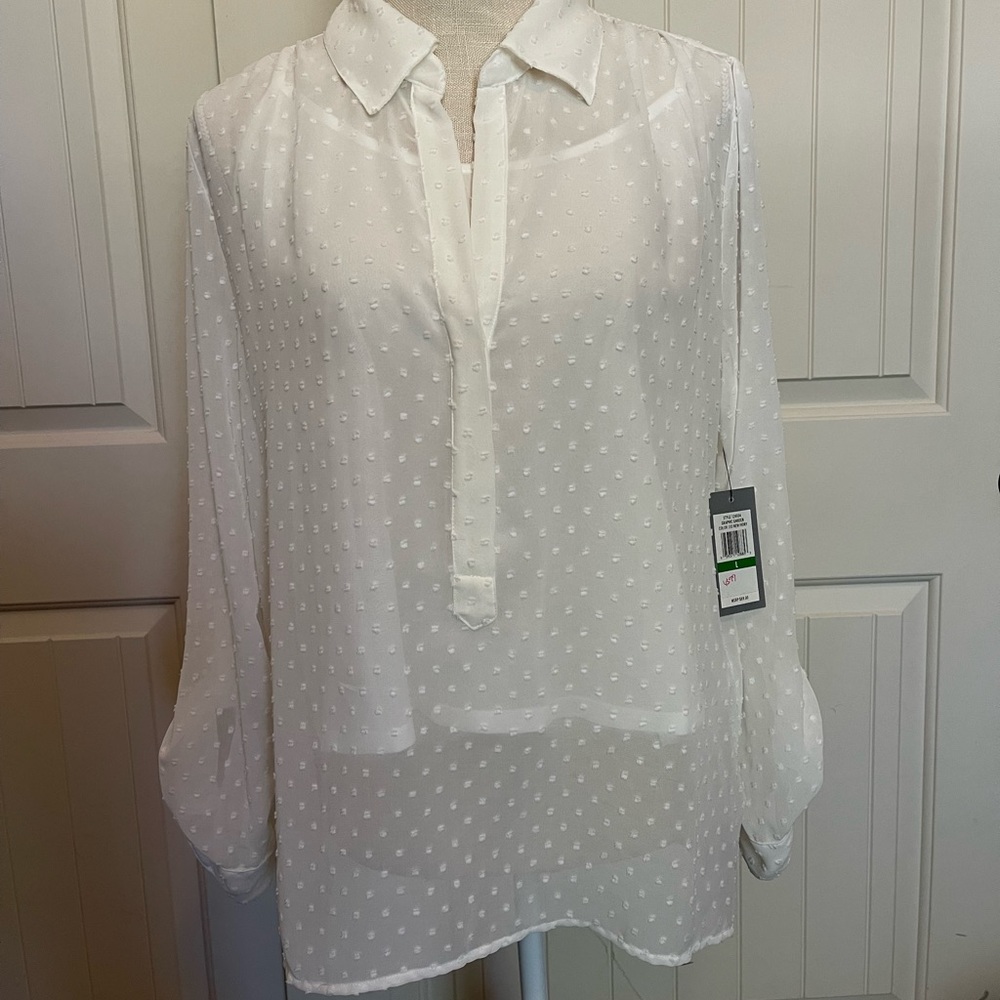 Chaus blouse.